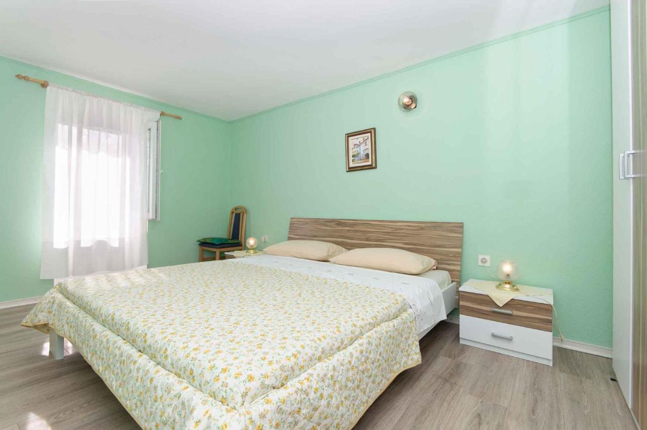 Holiday Home In Lopar/Insel Rab 17776 Eksteriør billede