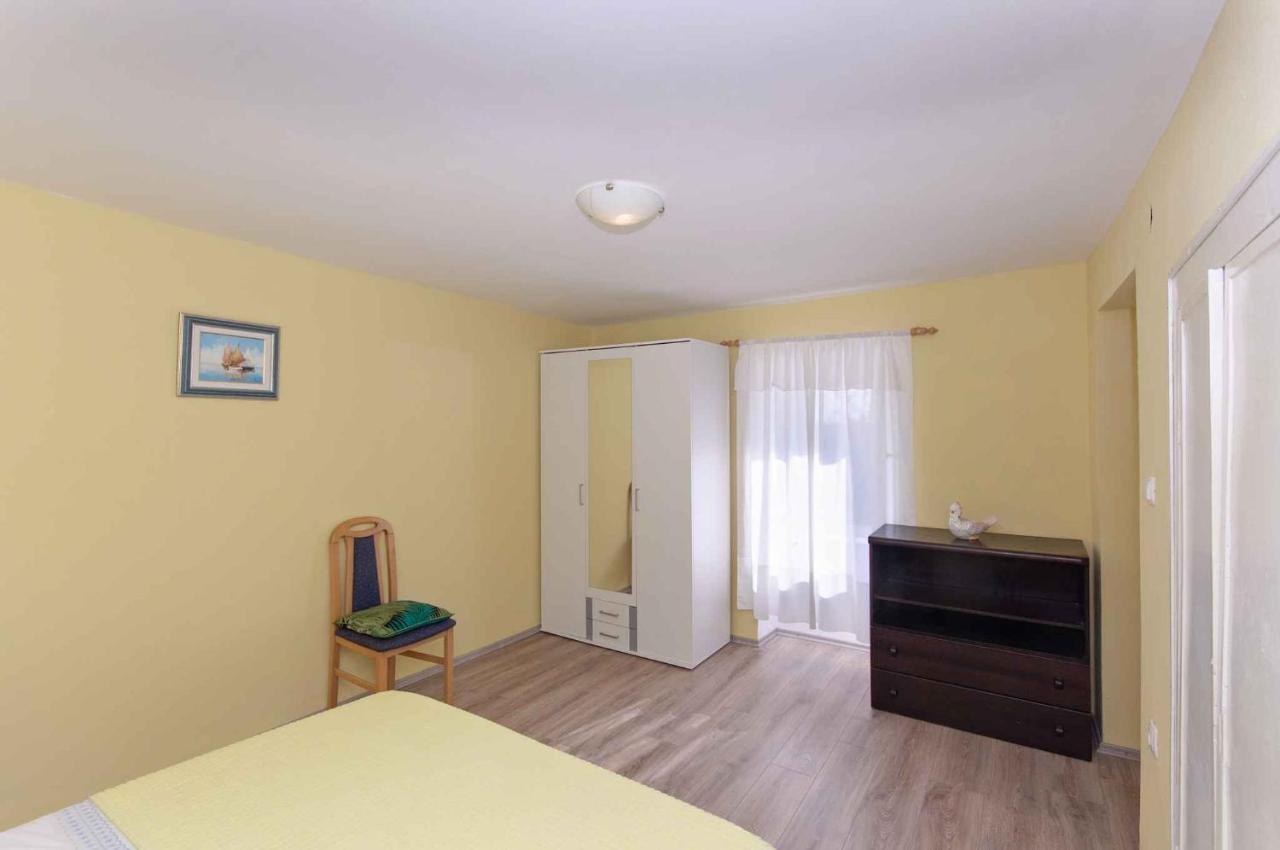 Holiday Home In Lopar/Insel Rab 17776 Eksteriør billede
