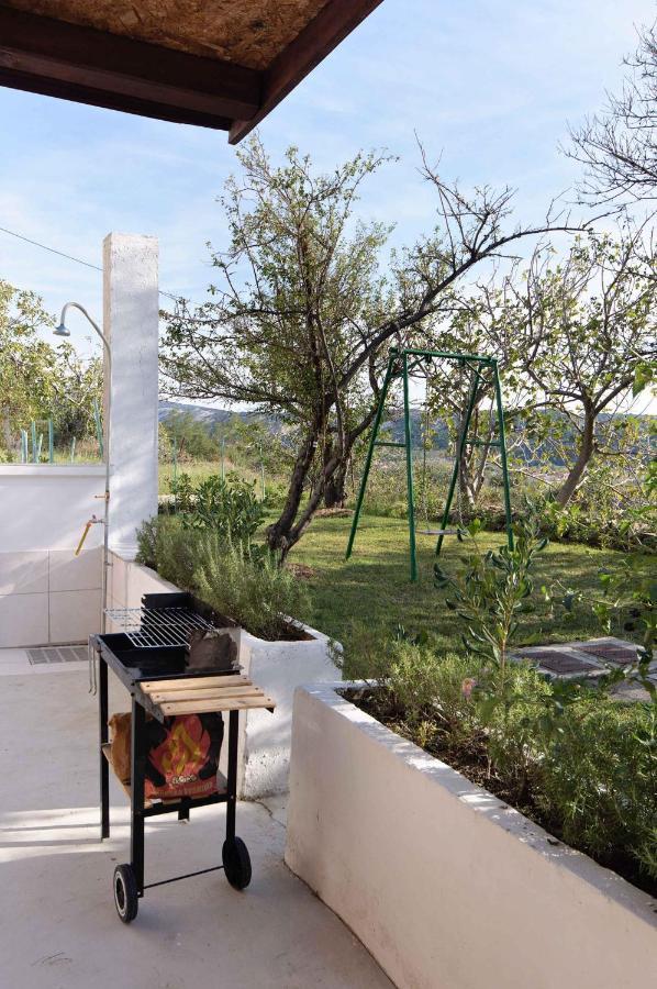 Holiday Home In Lopar/Insel Rab 17776 Eksteriør billede